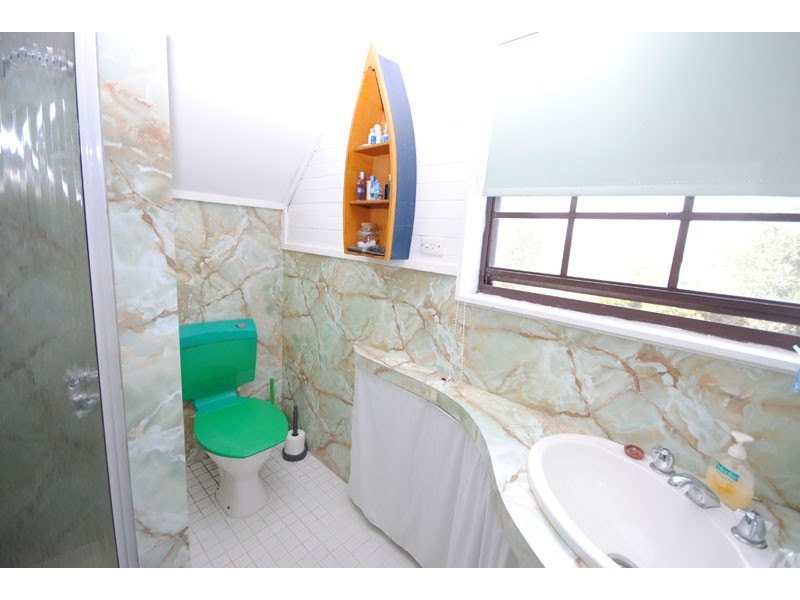 136 Cave Hill Road, Heywood VIC 3304