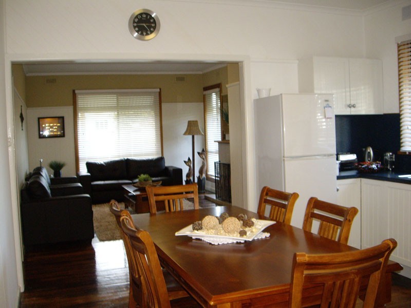 19 New Street, Portland VIC 3305