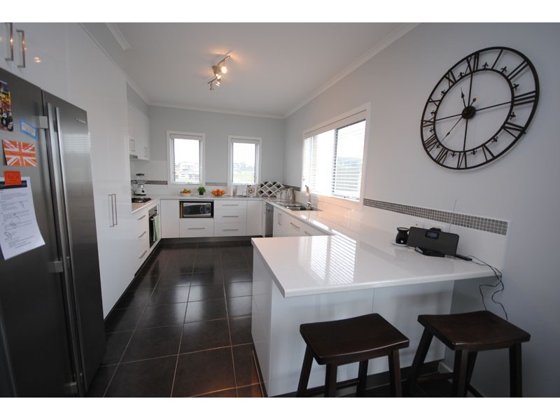 10 Aquarius Court, Portland VIC 3305