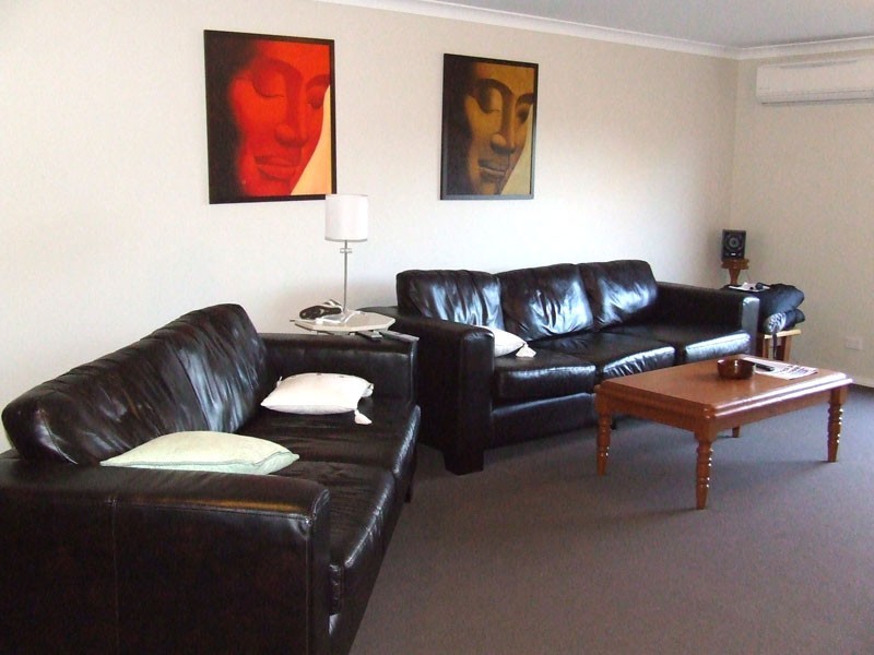 6 Aquarius Court, Portland VIC 3305