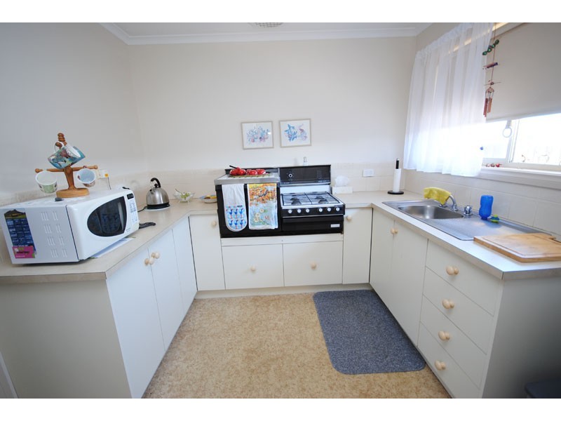 9 Juliani Place, Portland VIC 3305