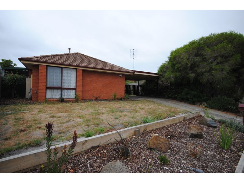 11 Shirva Crescent, Portland VIC 3305