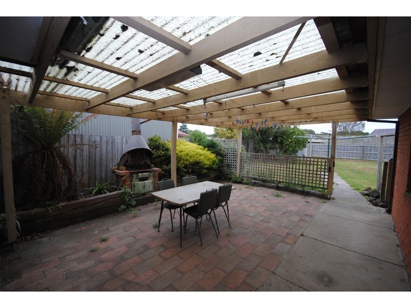 11 Shirva Crescent, Portland VIC 3305