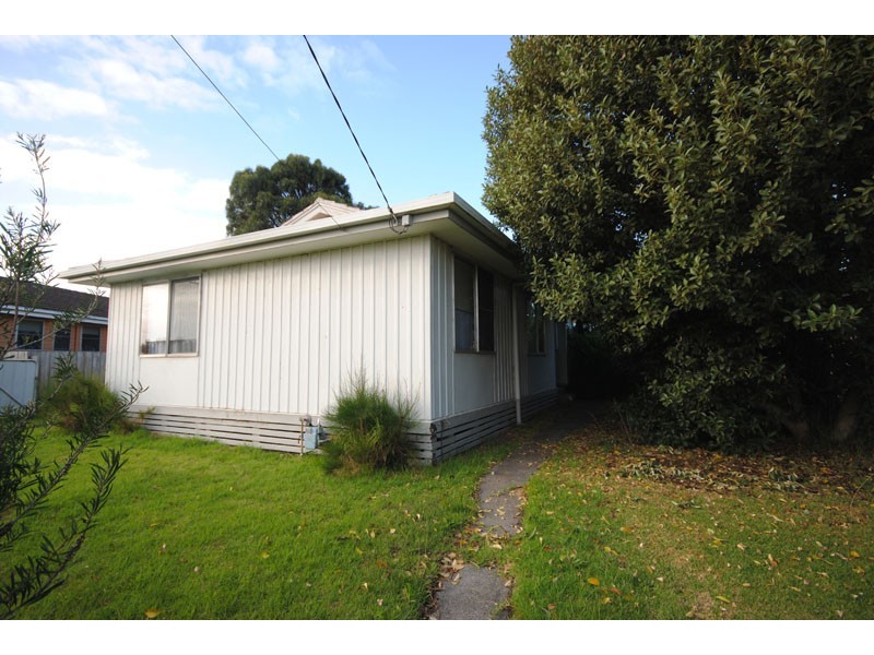 53 Waratah Crescent, Portland VIC 3305