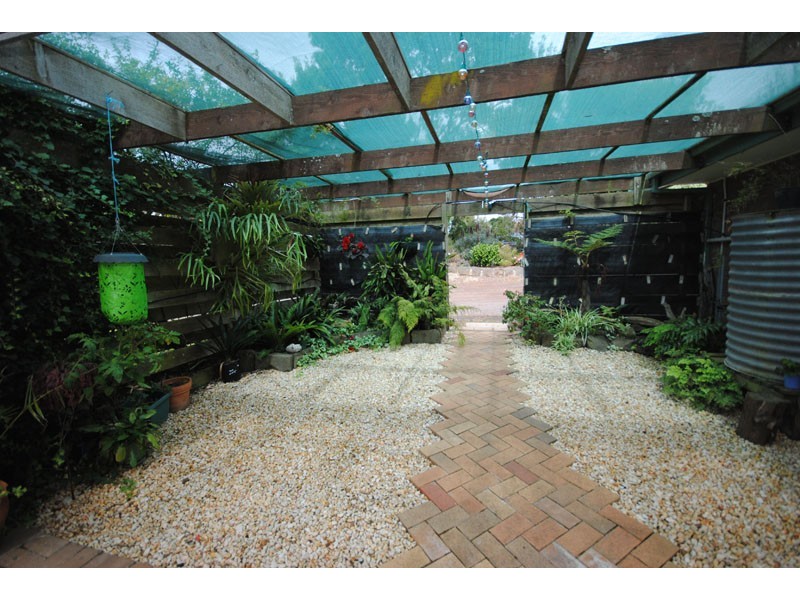 133 Bridgewater Road, Portland VIC 3305