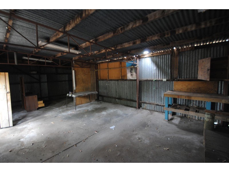 8 Barclay Street  East, Heywood VIC 3304