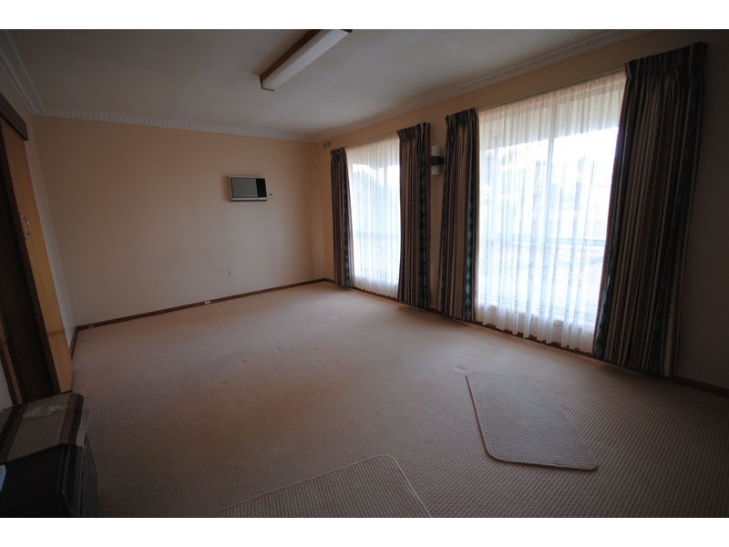 32 Lindsay Street, Heywood VIC 3304