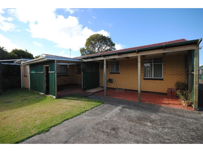 32 Lindsay Street, Heywood VIC 3304
