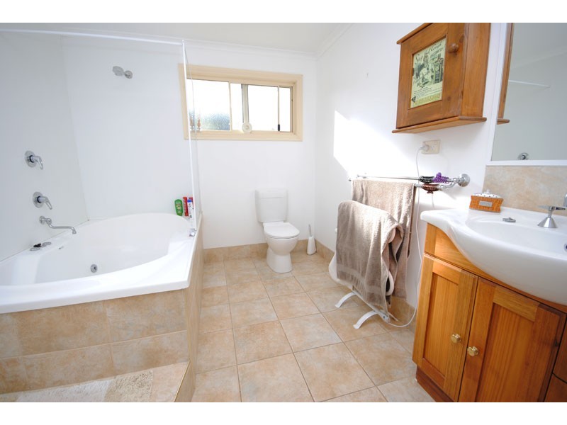 844 Wanwin Road, Dartmoor VIC 3304