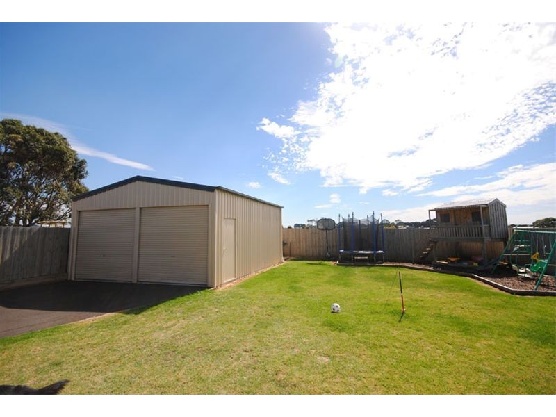 62 Learmonth Street, Portland VIC 3305