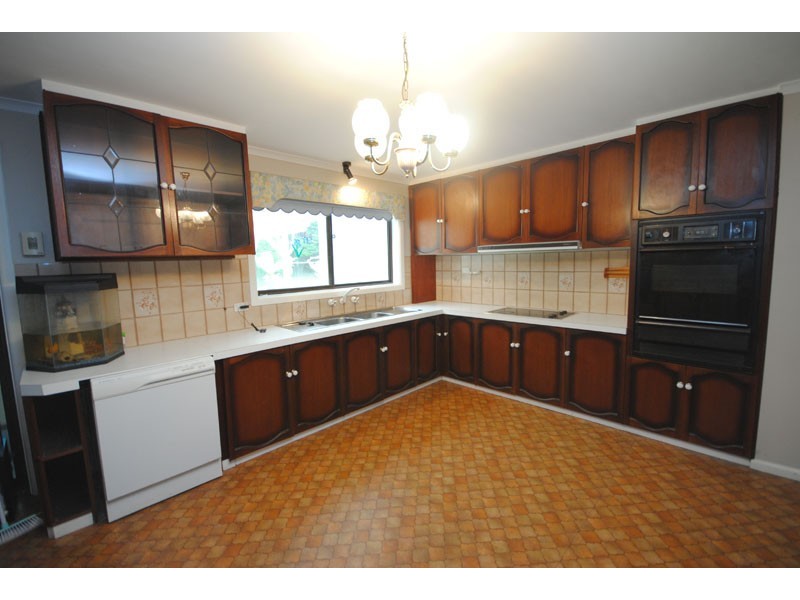 10 Callejas Road, Portland VIC 3305