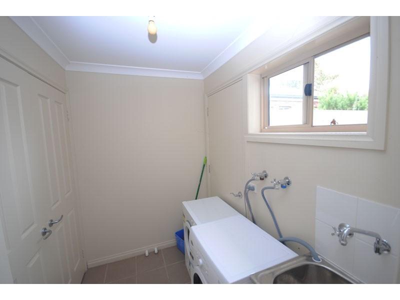 1/28 Oswald Street, Portland VIC 3305