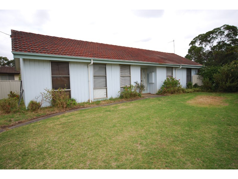 73 Lindsay Street, Heywood VIC 3304