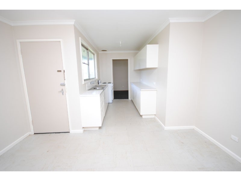 73 Lindsay Street, Heywood VIC 3304