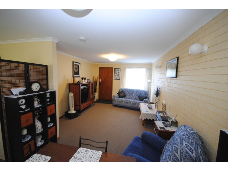 4/49 Barkly Street, Portland VIC 3305