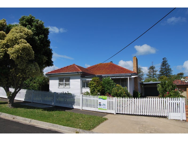 11 Sutton Avenue, Portland VIC 3305