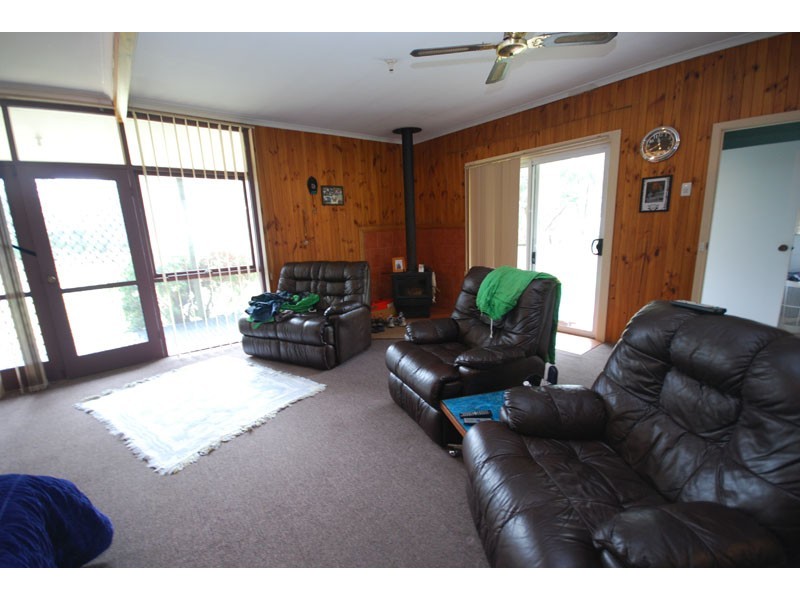 28 Peddie Ave formally Robin Ave, Portland VIC 3305