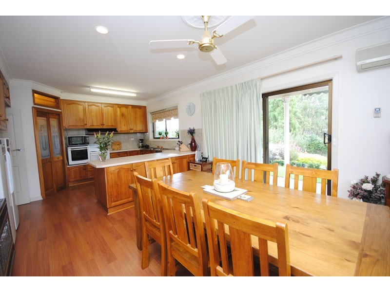 17 Urquhart Street, Dartmoor VIC 3304