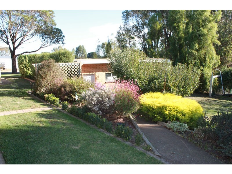 17 Urquhart Street, Dartmoor VIC 3304