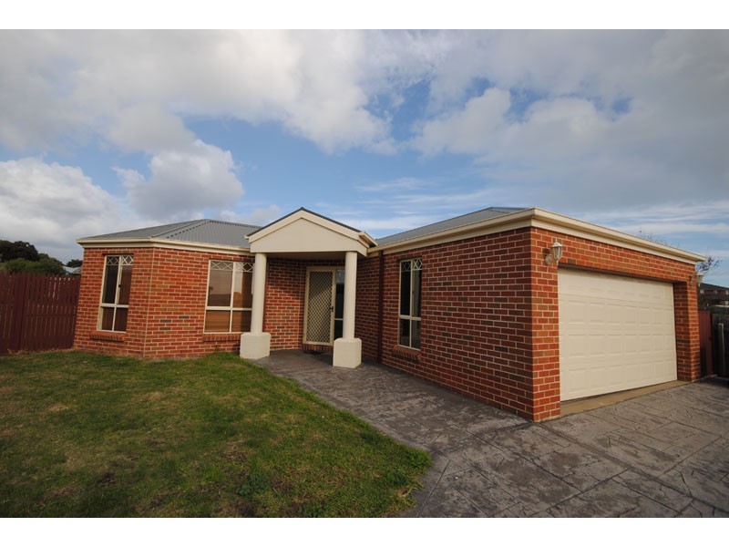 11 Donegal Court, Portland VIC 3305