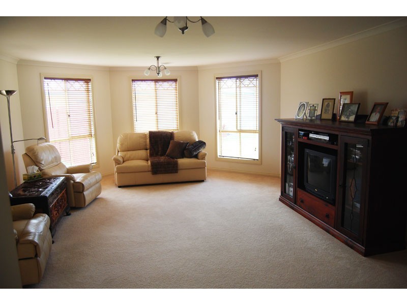 11 Donegal Court, Portland VIC 3305