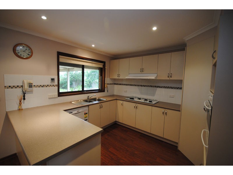 40 Markham Street, Heywood VIC 3304