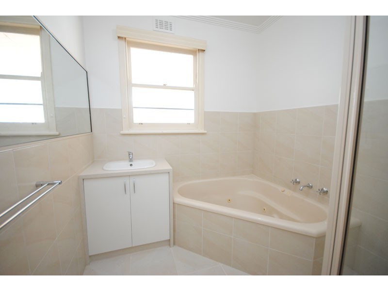 54 Oswald Street, Portland VIC 3305