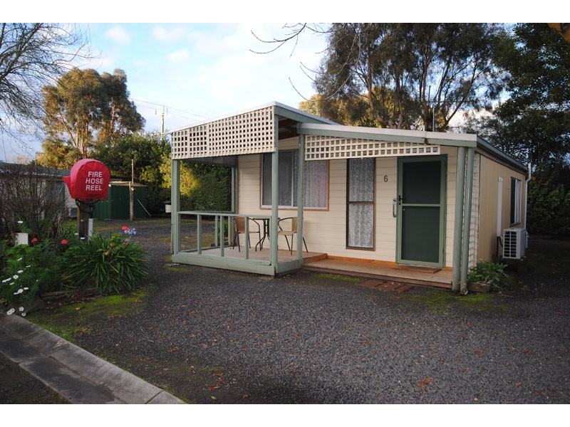 2 Bell Street, Heywood VIC 3304