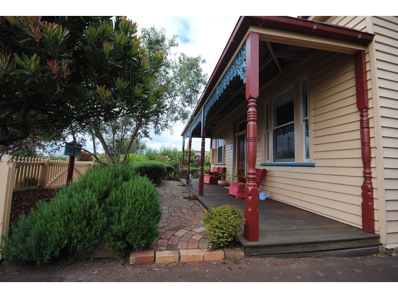 87 Hurd Street, Portland VIC 3305