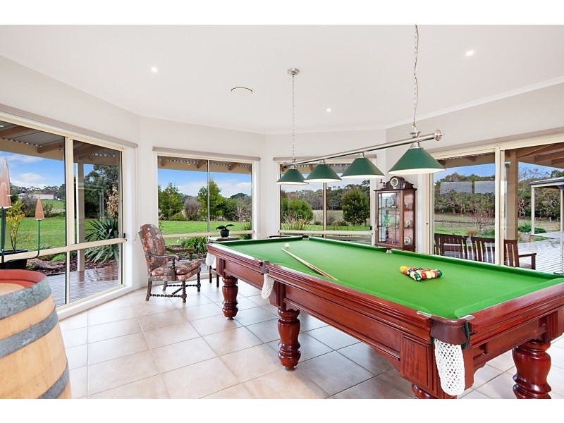 137 Crowes Road, Portland VIC 3305