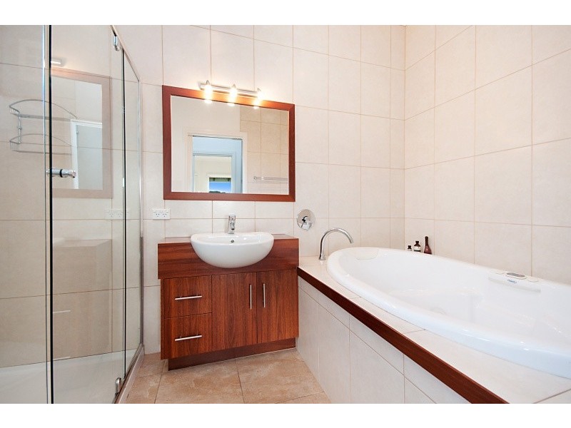 137 Crowes Road, Portland VIC 3305