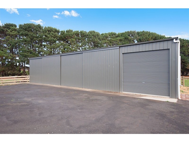 137 Crowes Road, Portland VIC 3305