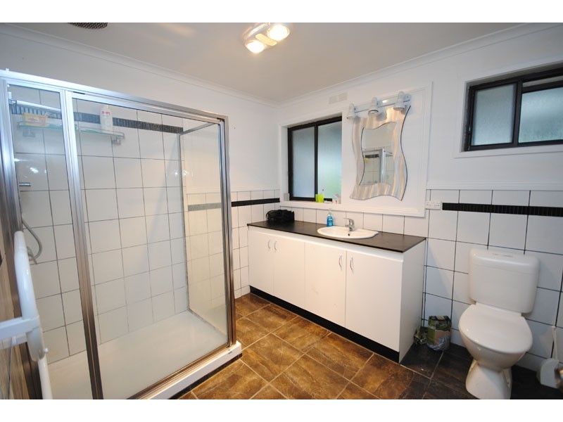 1/6 Hodge Court, Portland VIC 3305