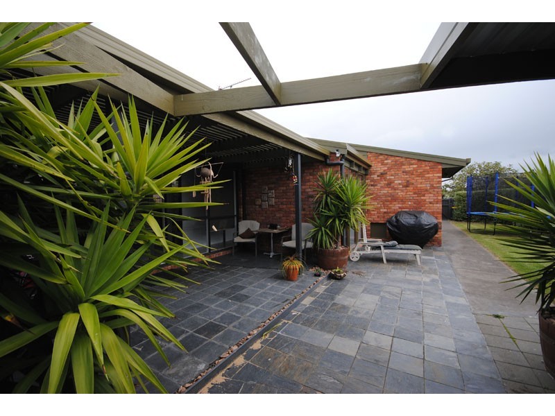 1 Stornaway Court, Portland VIC 3305