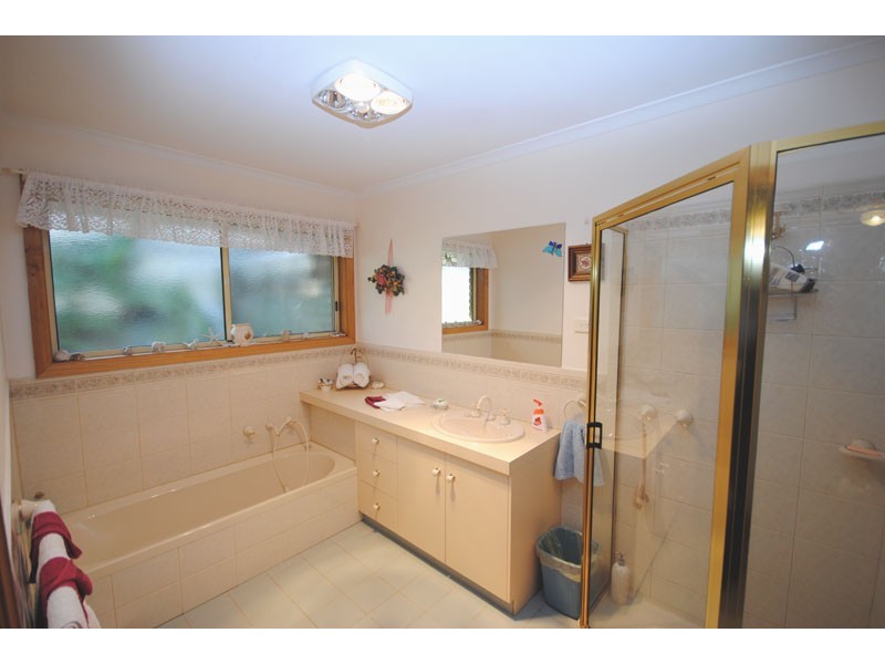 10 Denhill Court, Portland VIC 3305