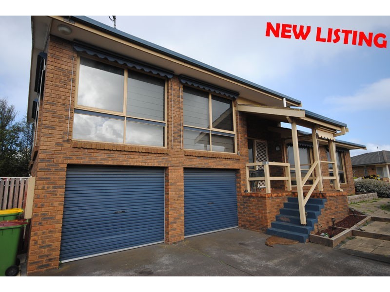 2/297 Hanlon Parade, Portland VIC 3305