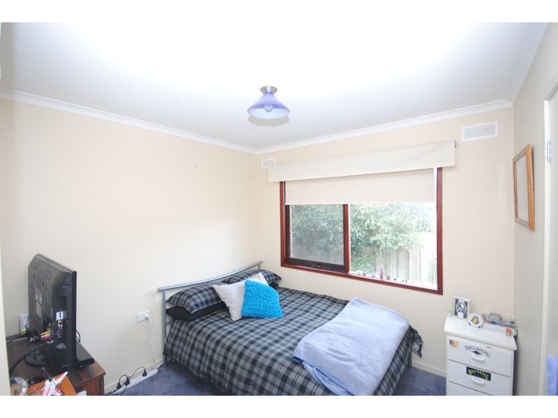 2/297 Hanlon Parade, Portland VIC 3305