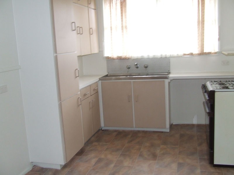 8 Salthouse Place, Portland VIC 3305