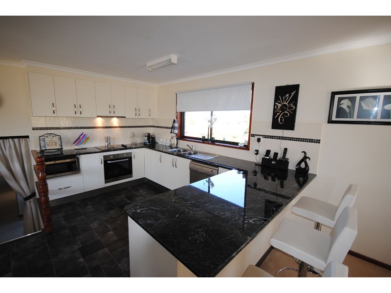 8481 Princes Highway, Allestree VIC 3305