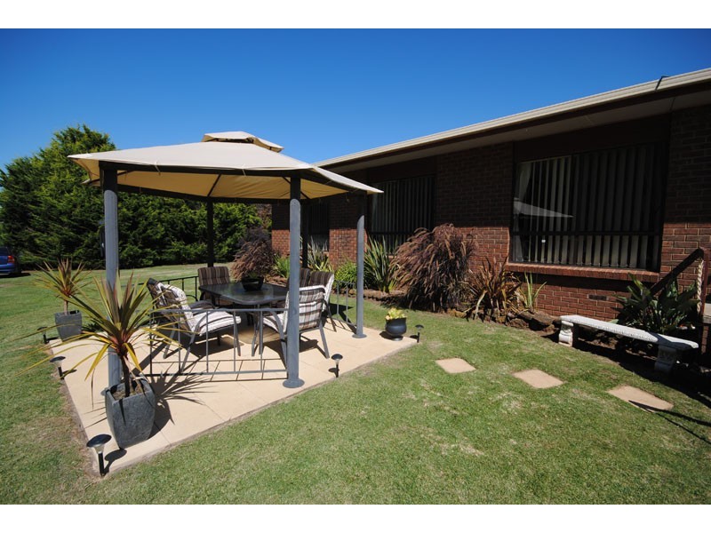 8481 Princes Highway, Allestree VIC 3305