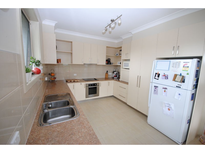 9 Ballater Street, Portland VIC 3305