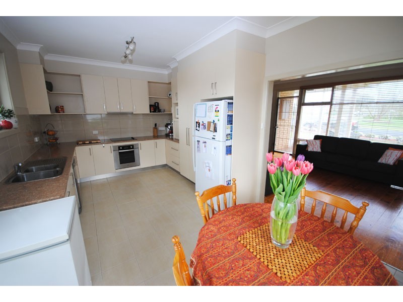 9 Ballater Street, Portland VIC 3305