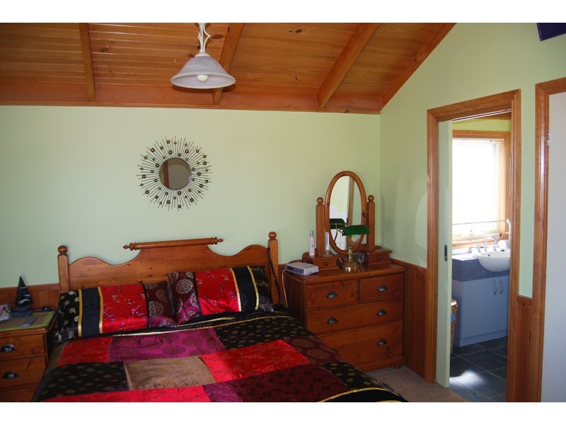 23 Daniel Street, Portland VIC 3305