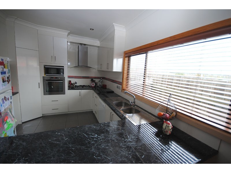 142 Edgar Street, Portland VIC 3305
