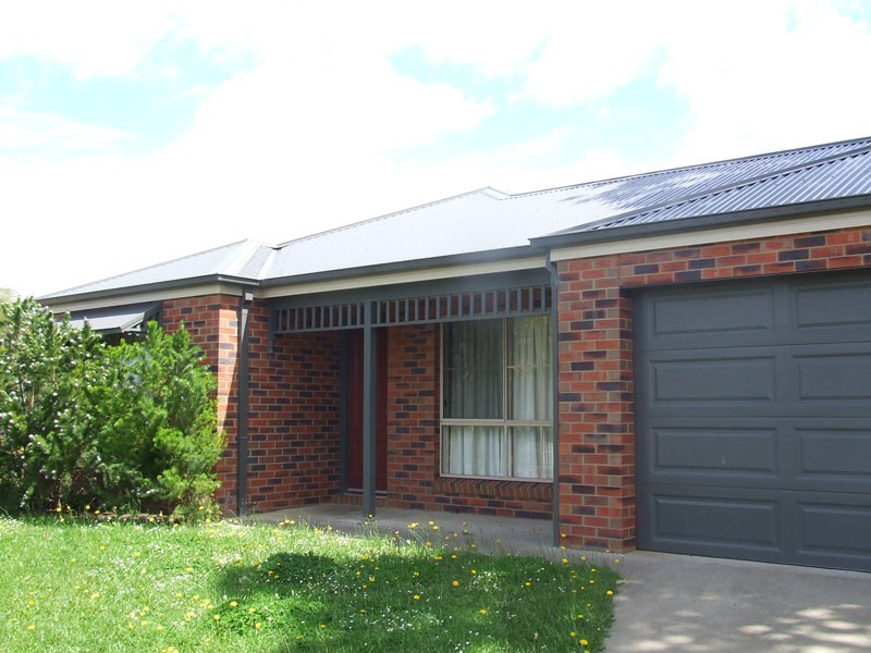 1/28 Oswald Street, Portland VIC 3305