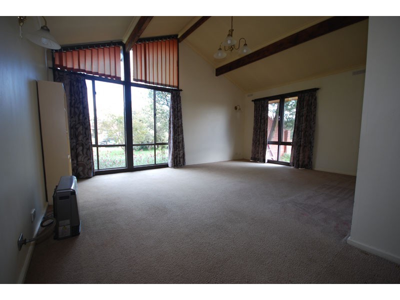 6 Fitzroy Street, Heywood VIC 3304