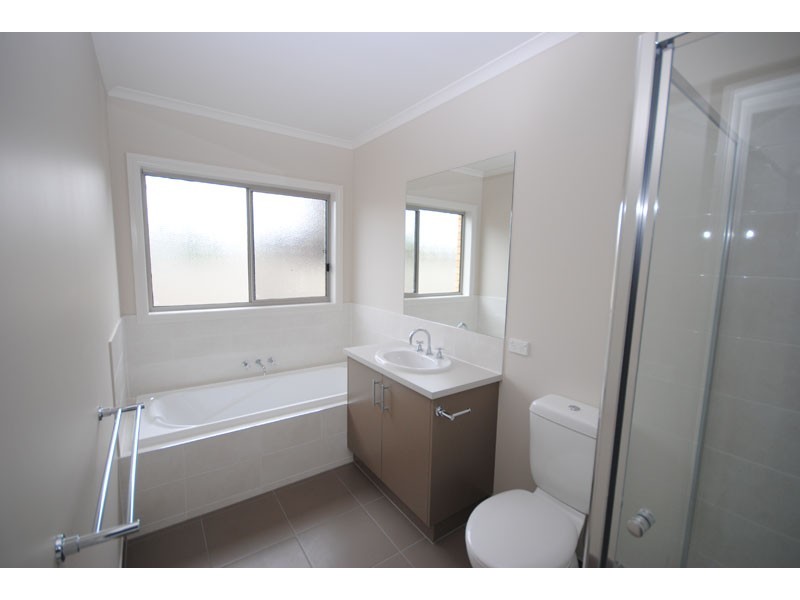 2/10 Wannon Street, Portland VIC 3305