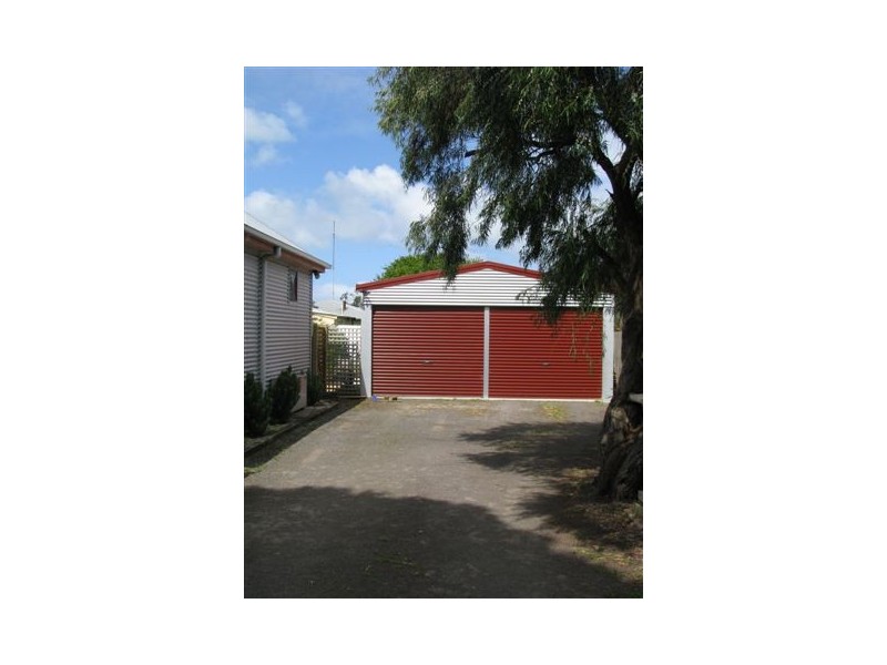 21 Clarke Street, Portland VIC 3305