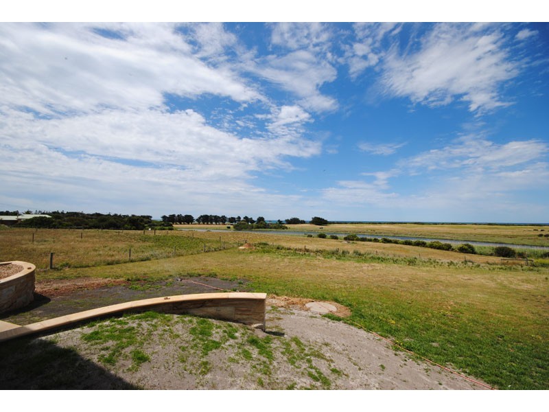 11 Puddys Lane, Narrawong VIC 3285