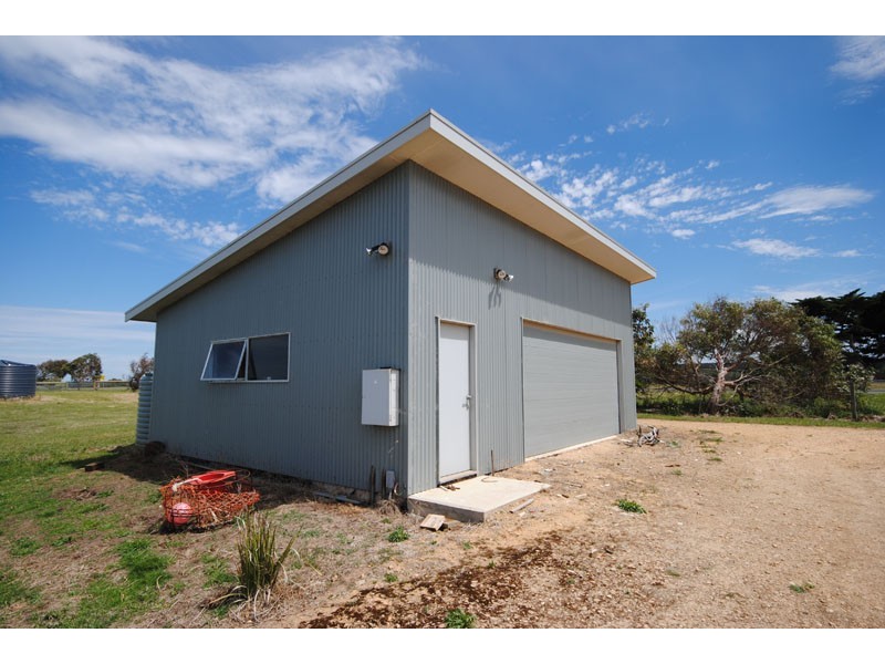 11 Puddys Lane, Narrawong VIC 3285